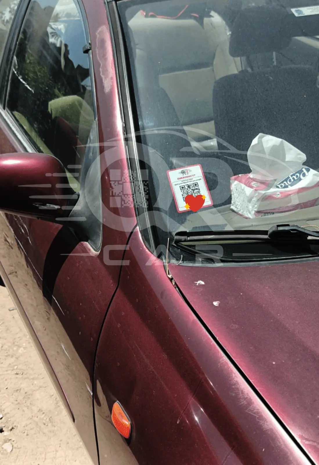 Sticker QR Car sur la voiture d’un utilisateur 5